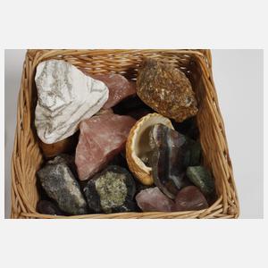 Mineraliensammlung weltweit