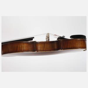 Violine im Etui