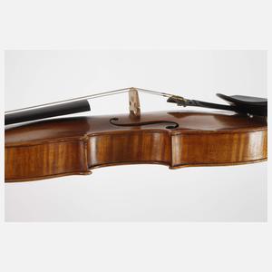 Violine im Etui