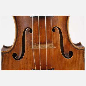 Violine im Etui