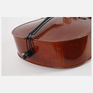 Cello mit Bogen