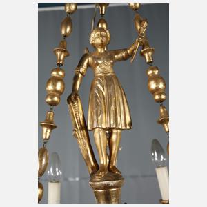 Figürliche Deckenkrone