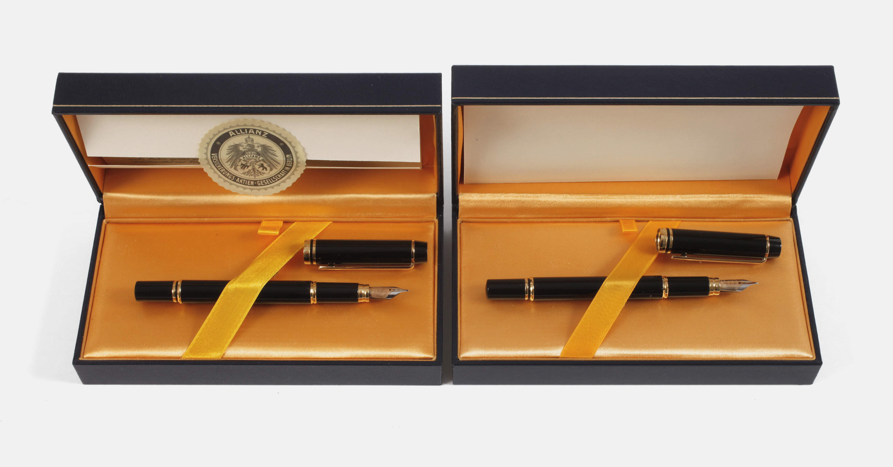 Zwei Füllfederhalter Waterman