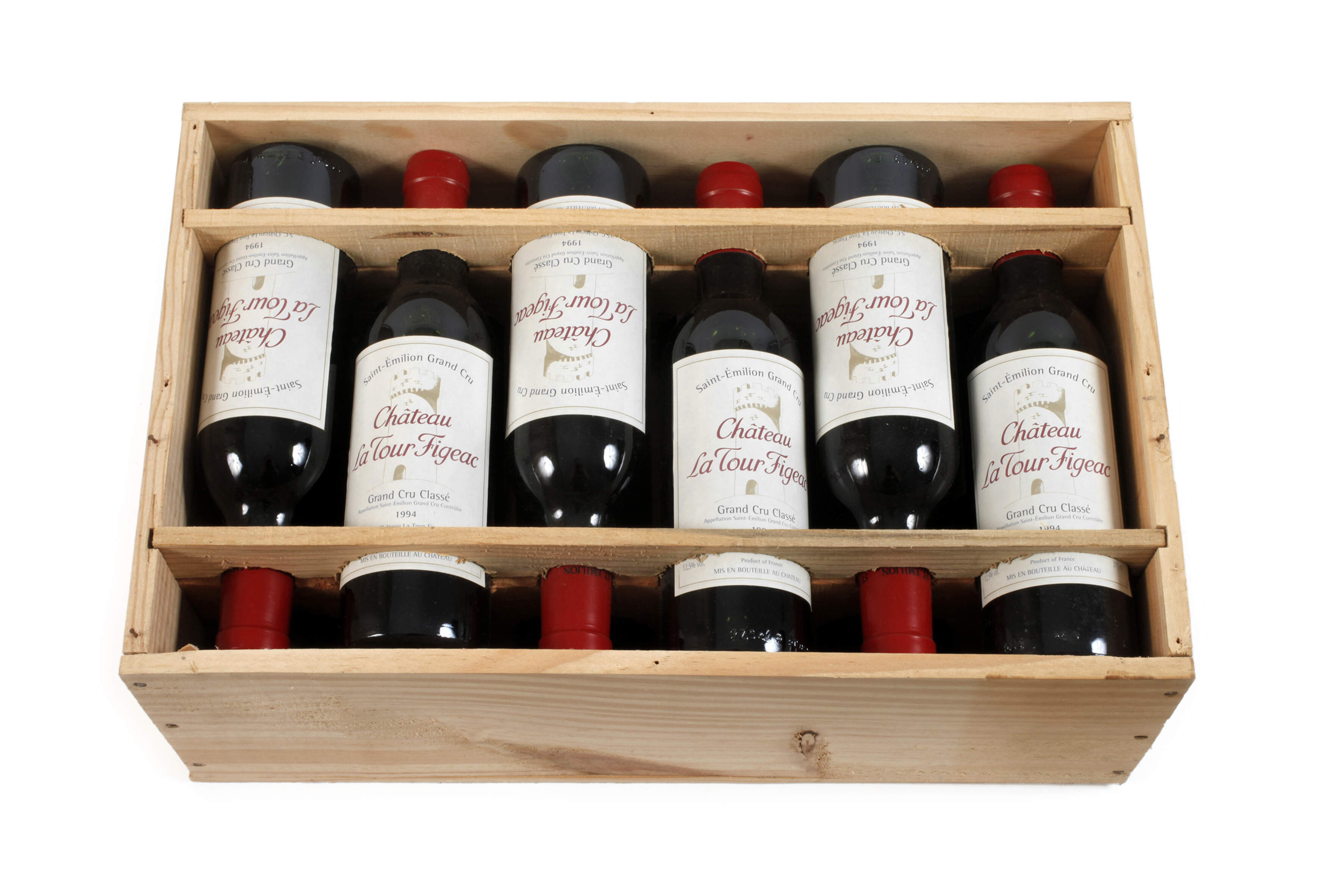 Zwölf Flaschen Rotwein