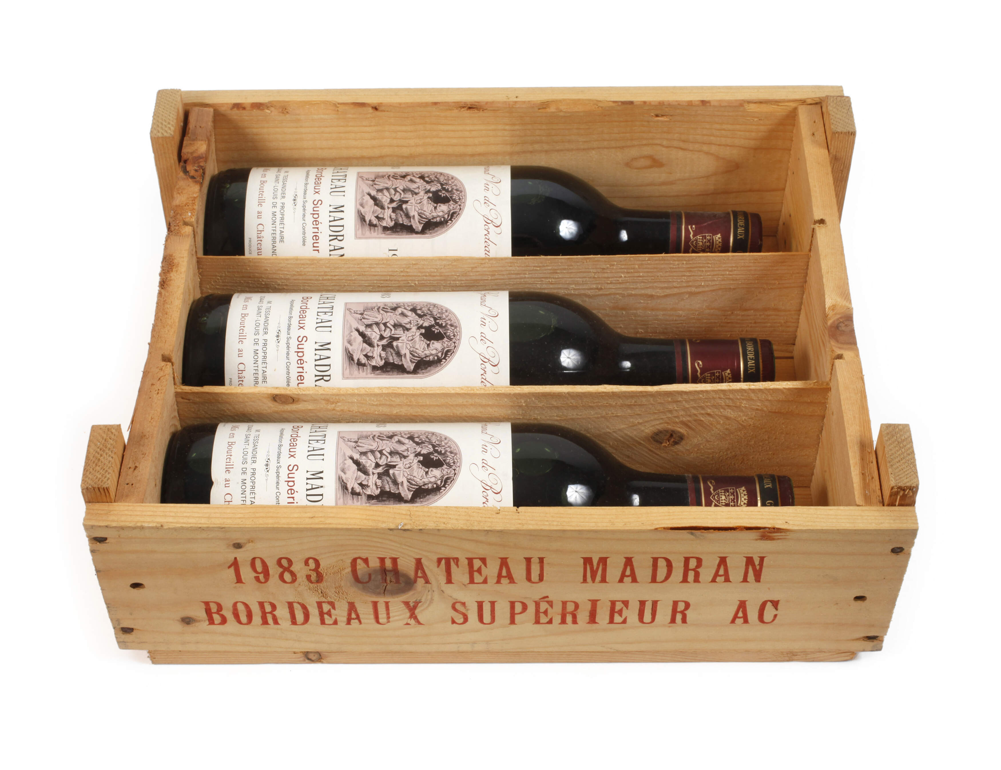 Drei Flaschen Rotwein