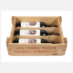 Drei Flaschen Rotwein