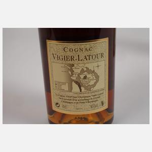 Drei Flaschen Cognac
