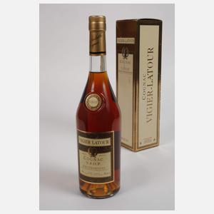 Drei Flaschen Cognac