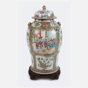 Deckelvase Famille rose