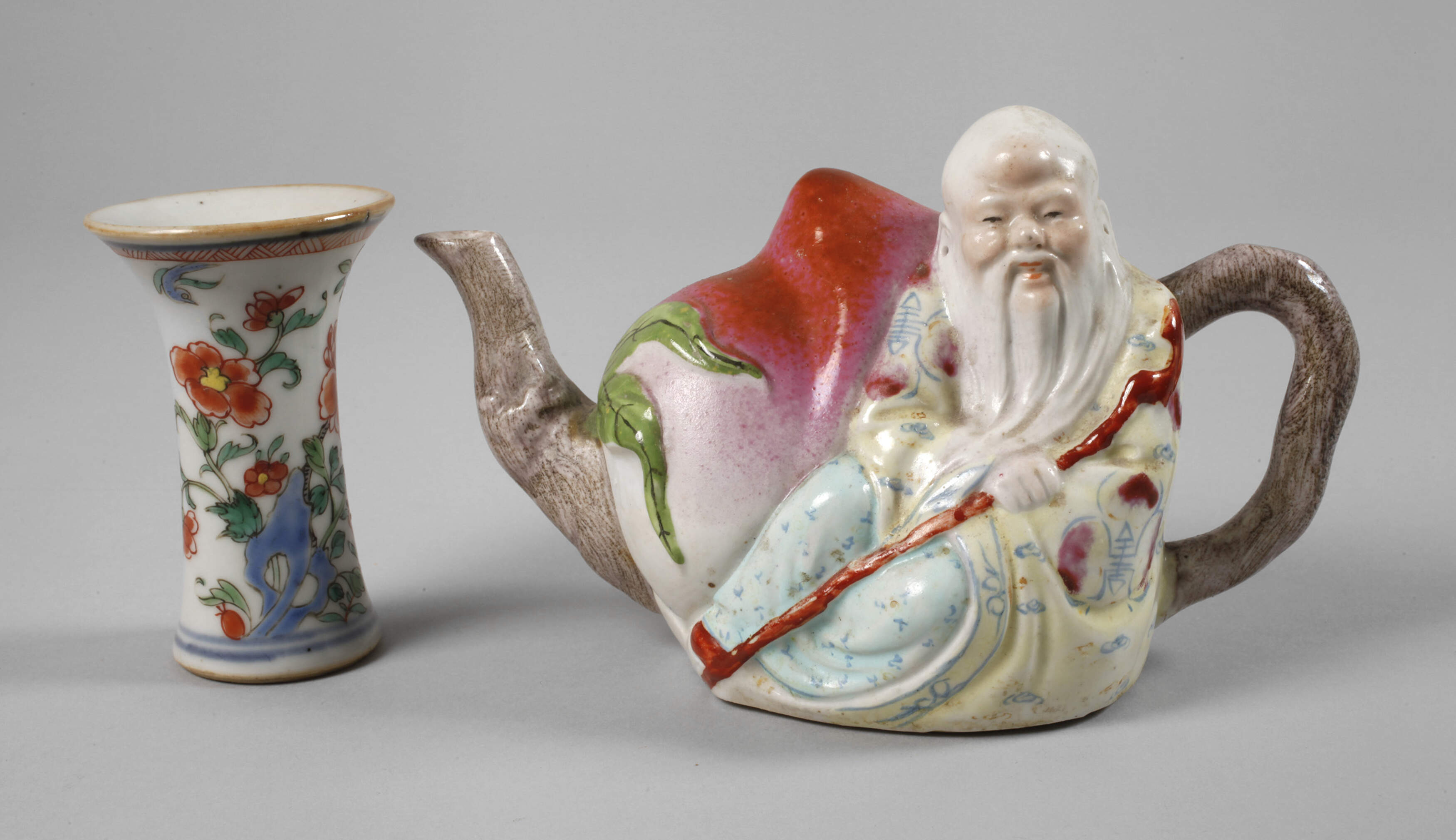 Zwei Miniatur-Porzellane