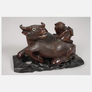 Zwei figürliche Schnitzereien