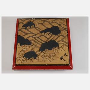 Große Lackschatulle