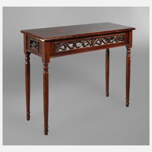 Konsolentisch im chinesischen Stil