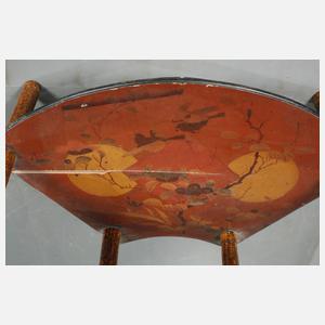 Zwei asiatische Kleinmöbel
