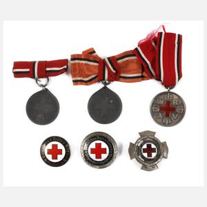 Konvolut Orden und Abzeichen Rotes Kreuz