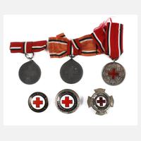 Konvolut Orden und Abzeichen Rotes Kreuz111