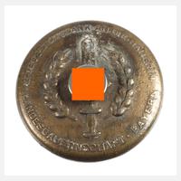 Brosche Kriegserntedank111