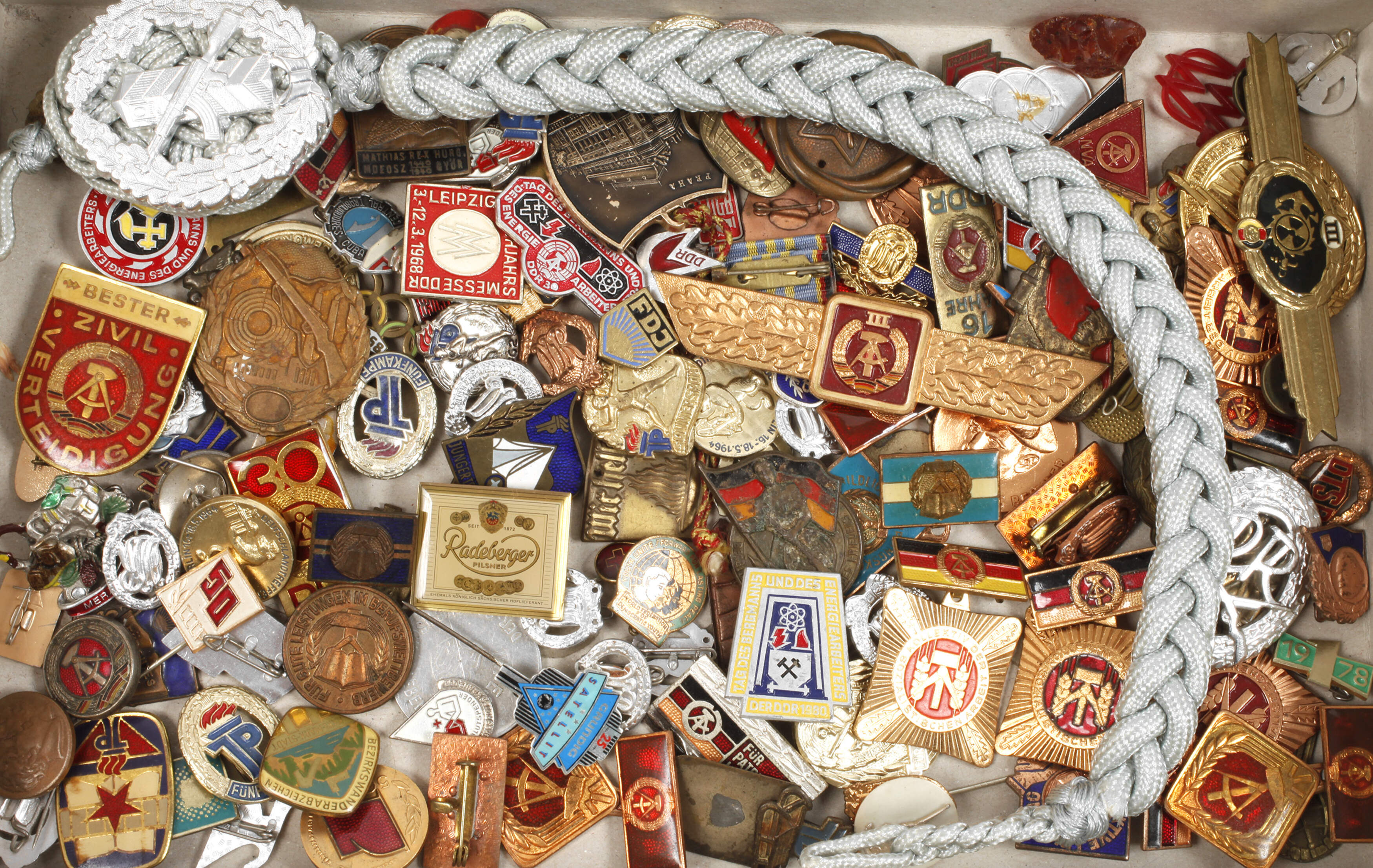 Konvolut Abzeichen DDR