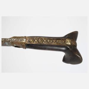 Jatagan und osmanischer Dolch