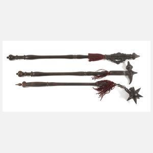 Drei Teile Dekowaffen