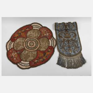 Brokatstickerei als Wandbehang und Zierdecke