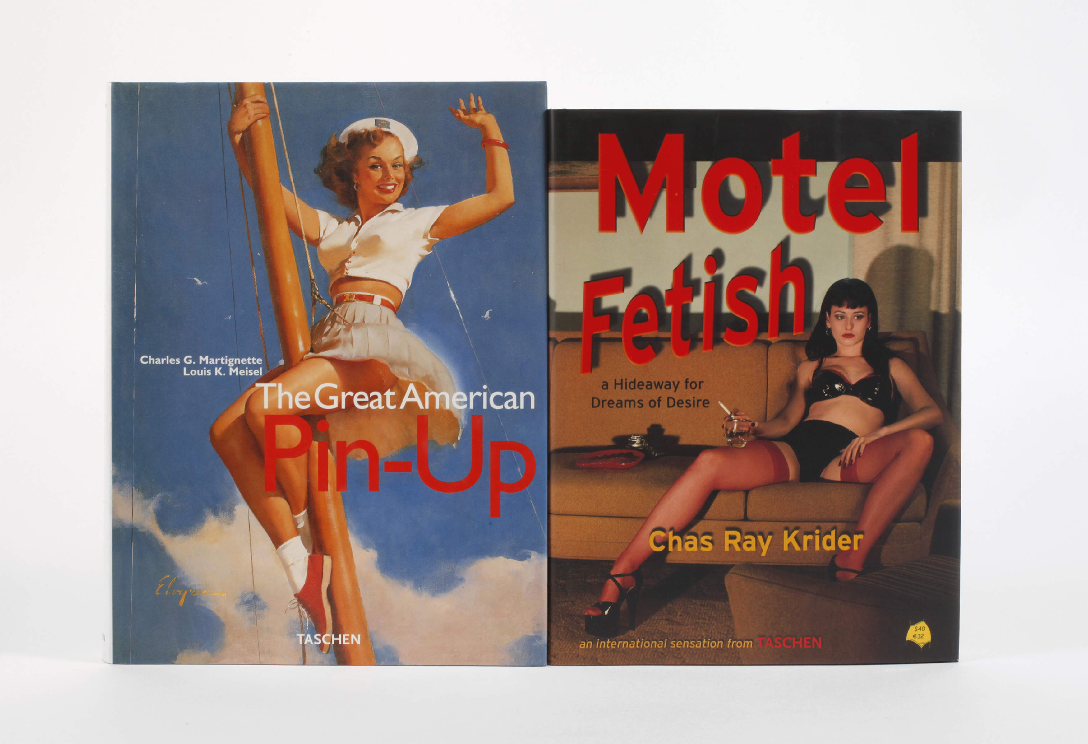 Zwei Pin-Up-Bücher