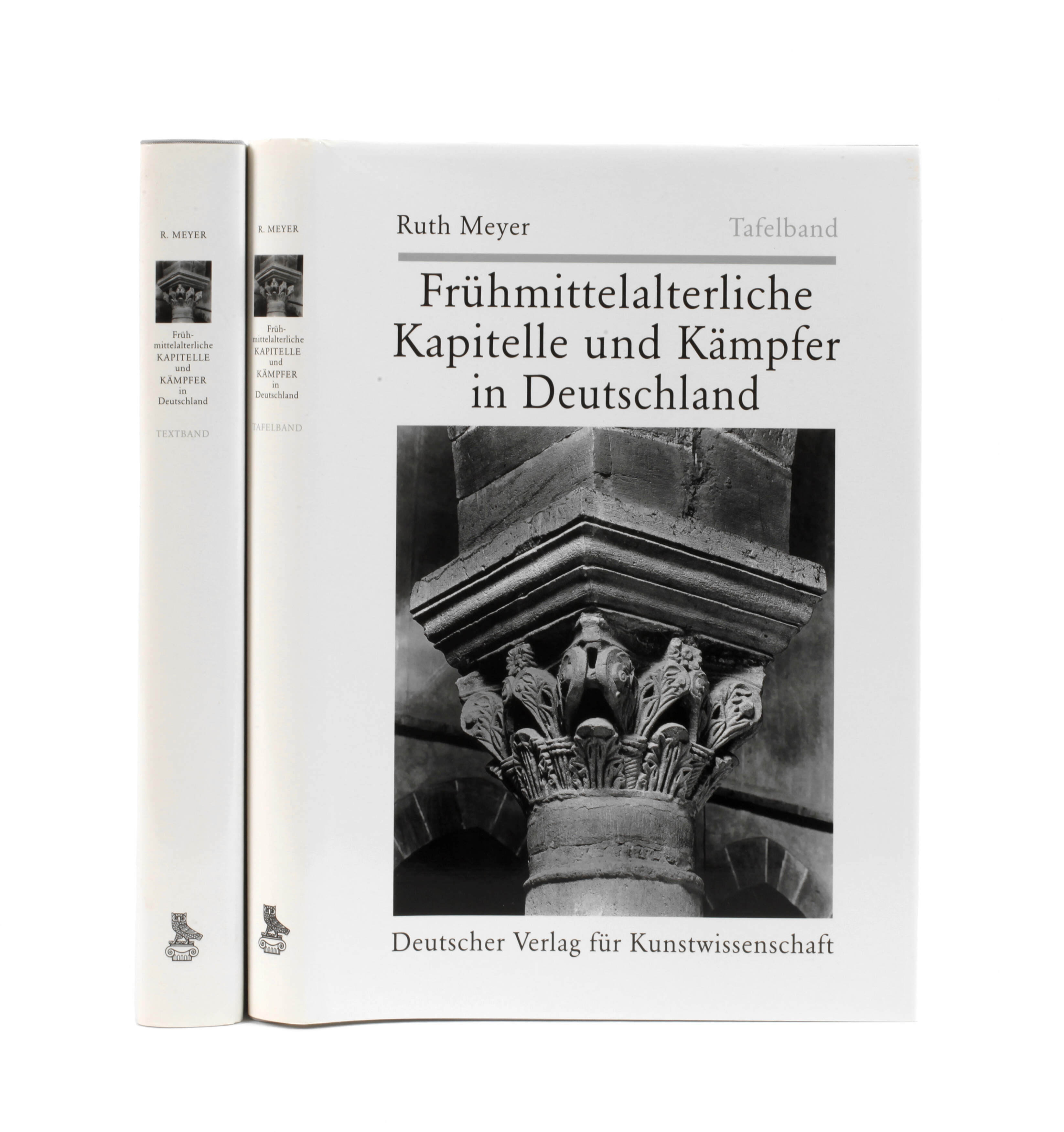 Frühmittelalterliche Kapitelle und Kämpfer
