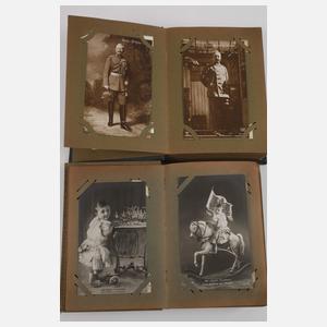 Zwei Postkartenalben deutsche Kaiserfamilie