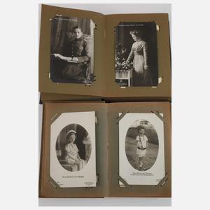 Zwei Postkartenalben deutsche Kaiserfamilie