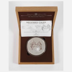 Siegfried-Taler zu 1 Kilogramm Silber