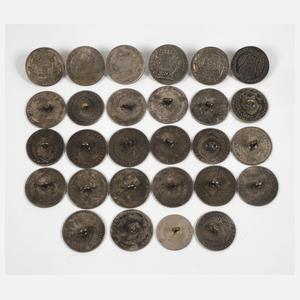 Konvolut Knöpfe aus historischen Silbermünzen