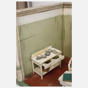 Puppenküche mit drei Puppen und Zubehör