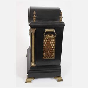 Große englische Stutzuhr mit Carillon