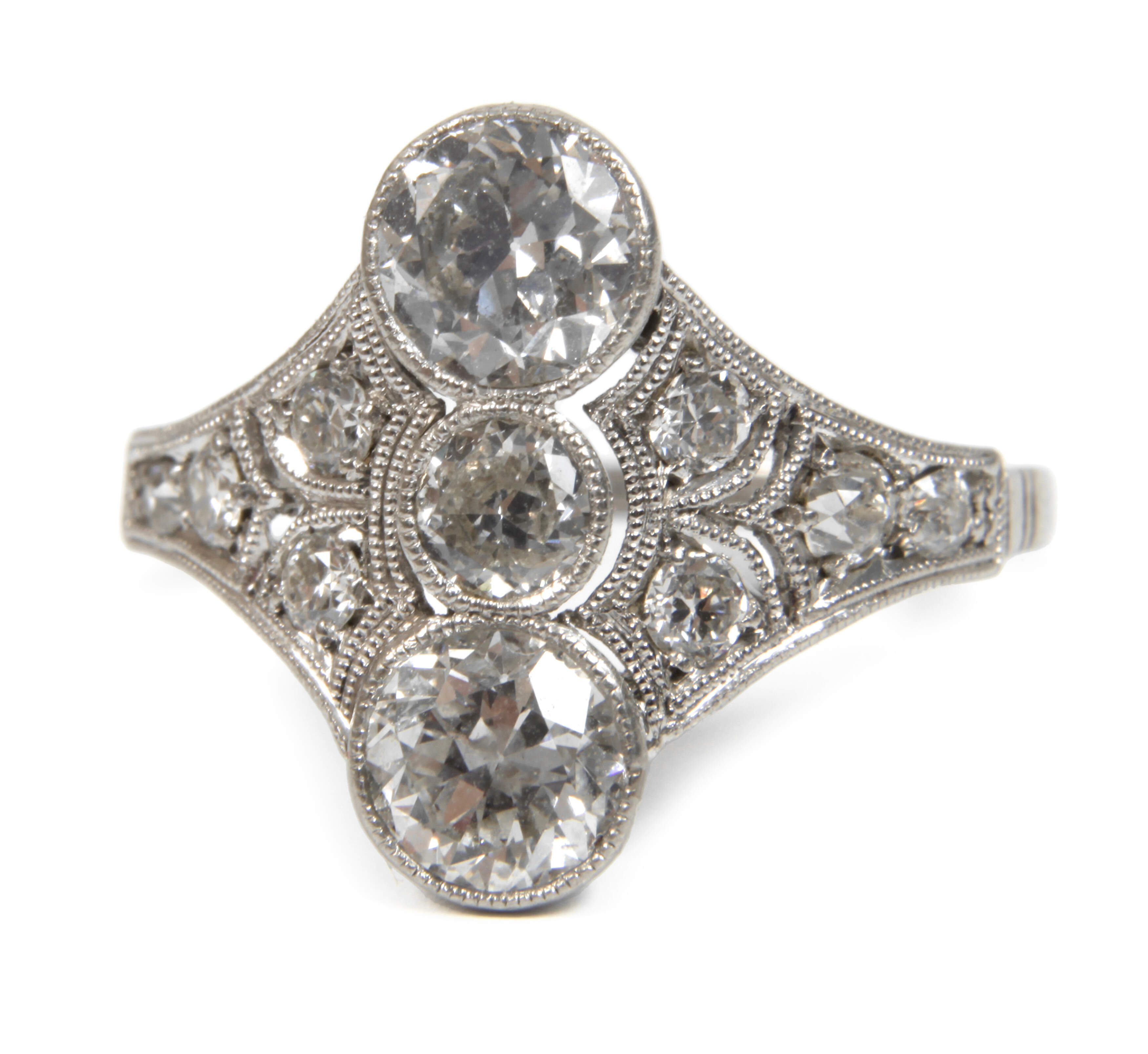 Art déco Ring mit Diamanten