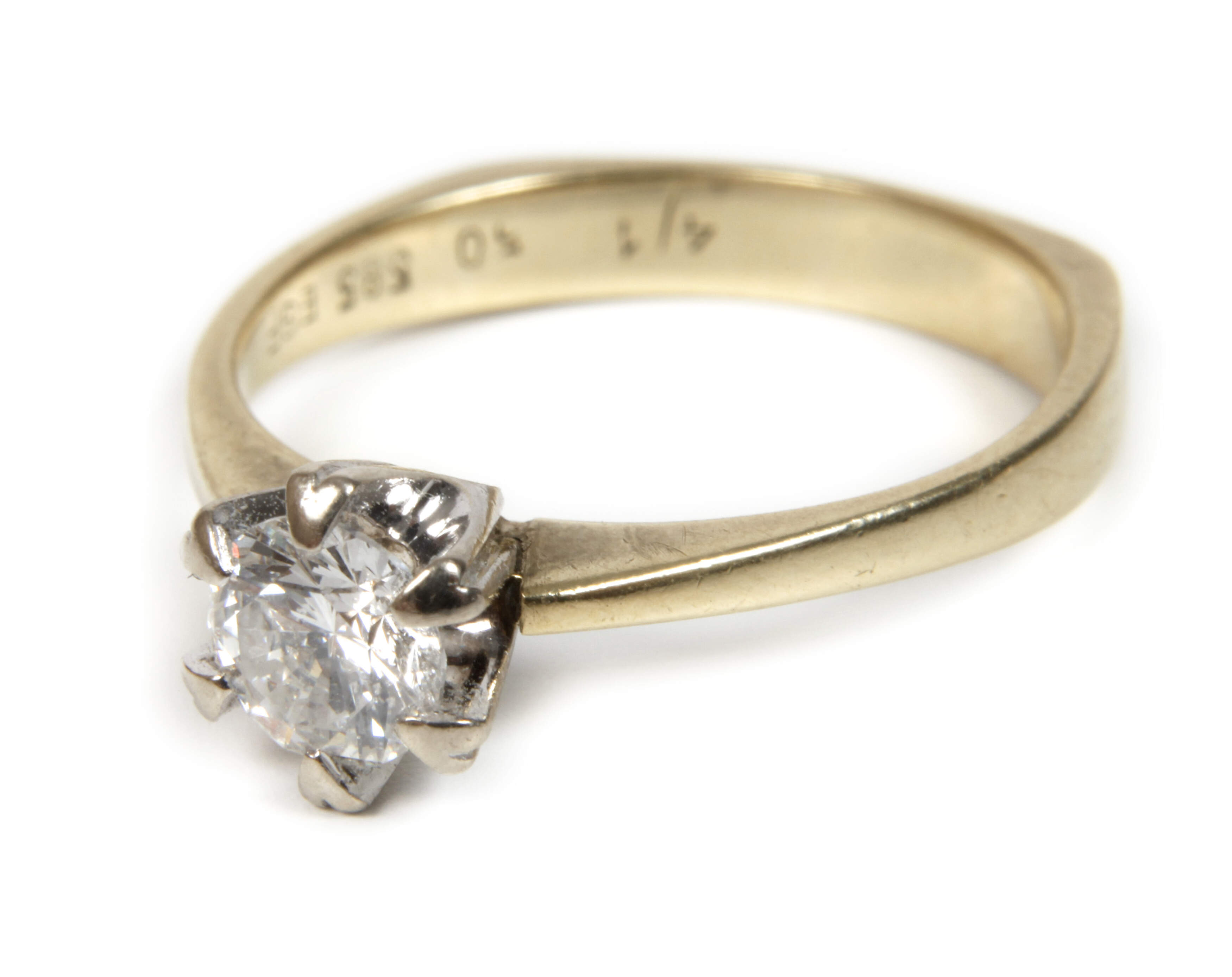 Damenring mit Brillant