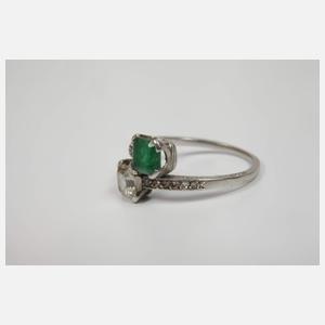 Damenring mit Diamanten und Smaragd