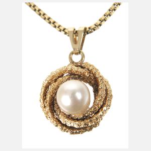 Anhänger mit Perle an Kette