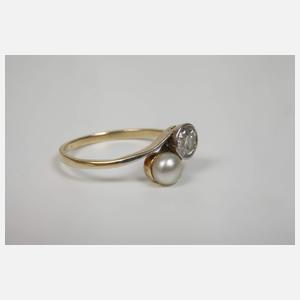 Damenring mit Brillant und Perle