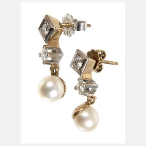 Paar Ohrhänger mit Brillanten und Perle