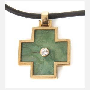 Kreuzanhänger mit Jade und Brillant