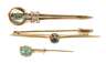 Drei Schmucknadeln mit Steinbesatz