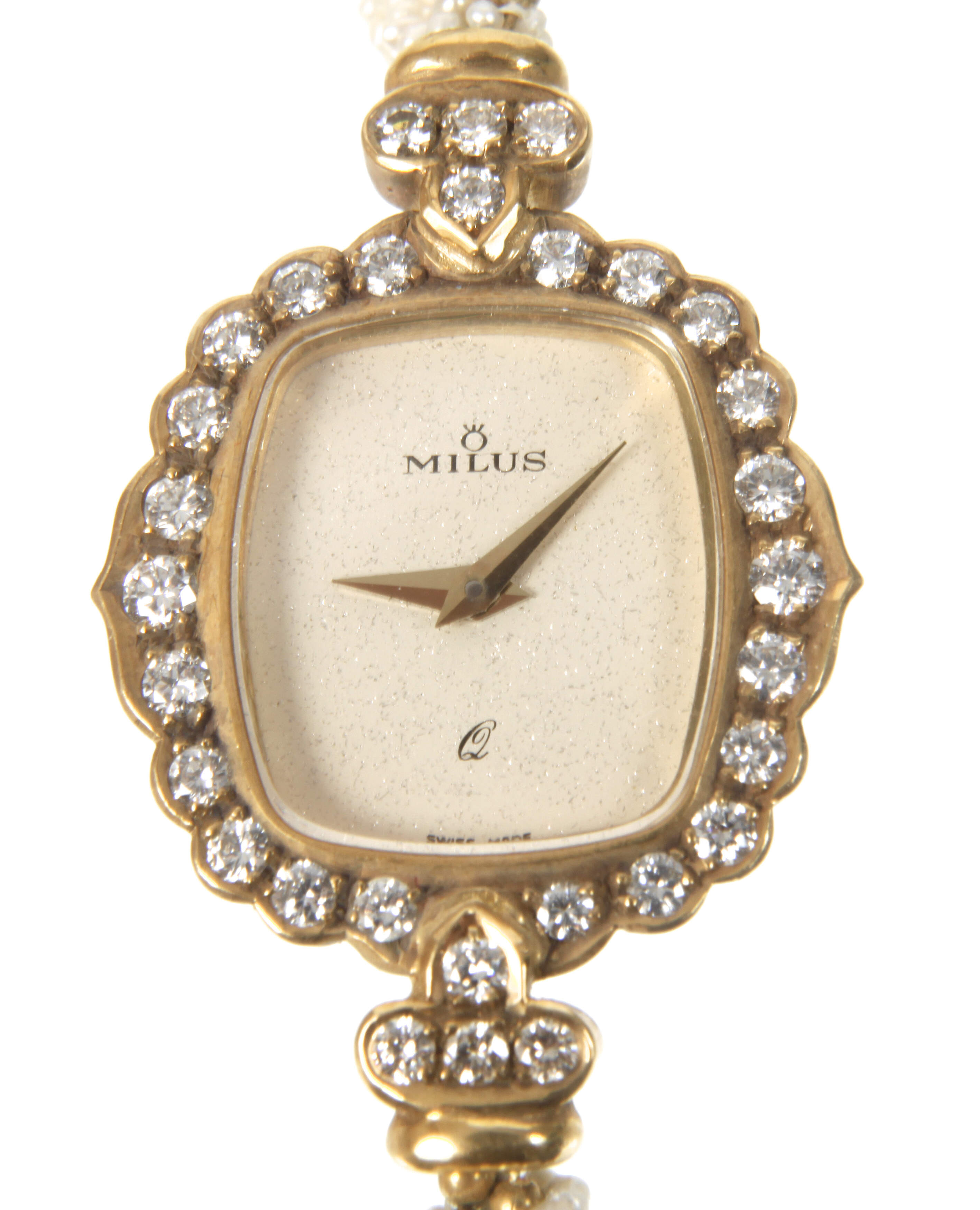 Milus, Damenarmband mit Perlen und Brillanten