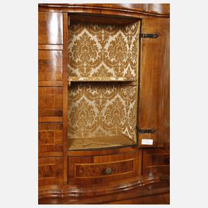 Aufsatzsekretär im Barockstil