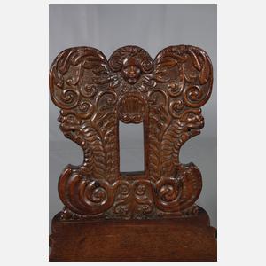 Brettstuhl im Renaissancestil