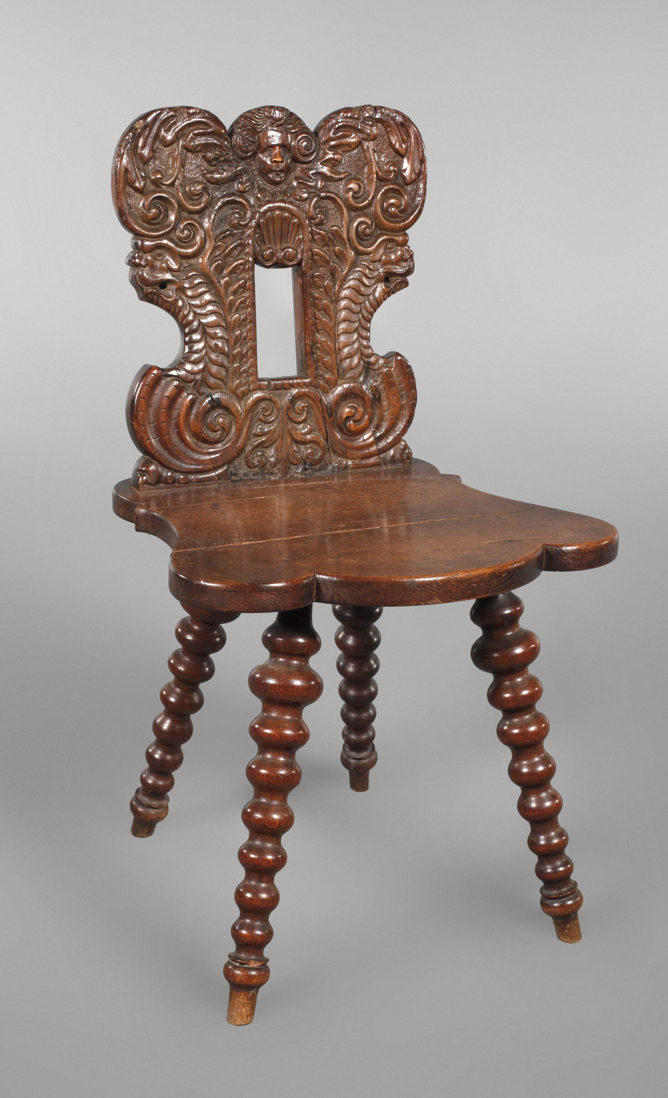 Brettstuhl im Renaissancestil