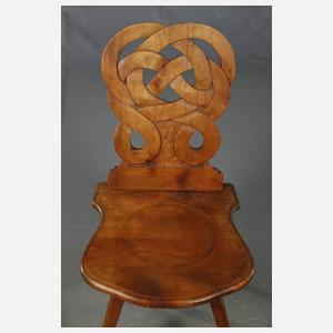 Paar bäuerliche Brettstühle