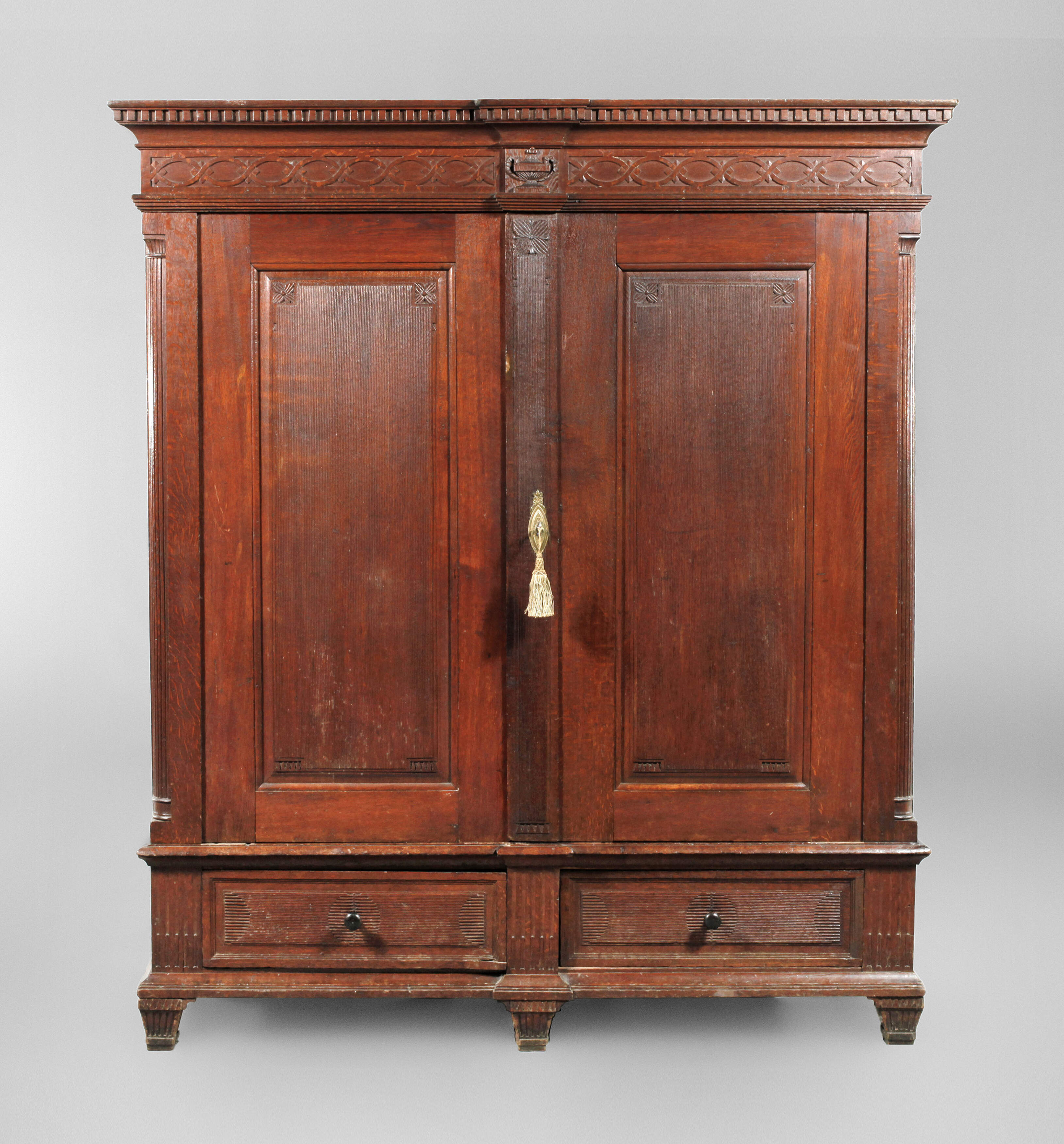 Dielenschrank Klassizismus