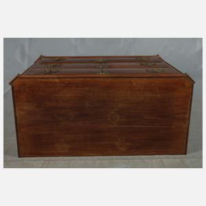 Kleine Kommode Louis-Seize