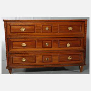 Klassizistische Kommode