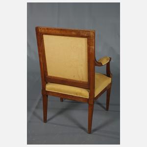 Drei neoklassizistische Armlehnsessel